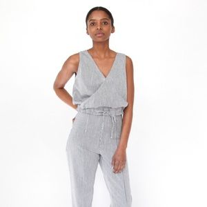 Esby Apparel poppy top